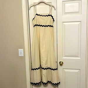 Petal and pup, popular summer dress, cream with black, size large